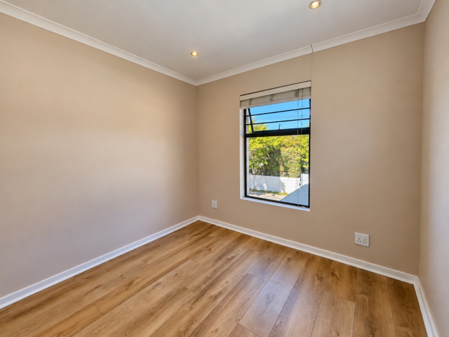 To Let 2 Bedroom Property for Rent in Diep River Western Cape